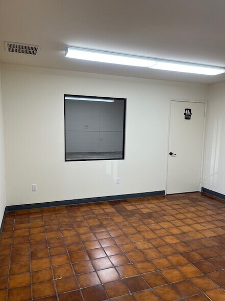 More Photos Of 2222 Lee Ave, South El Monte Industrial For Lease
