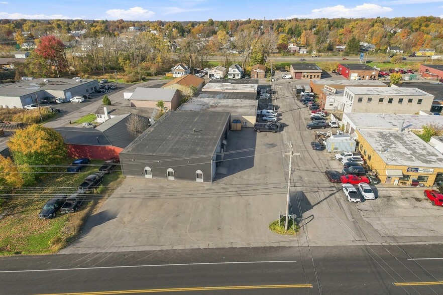 More Photos Of 209 Factory Ave, Syracuse Flex For Lease