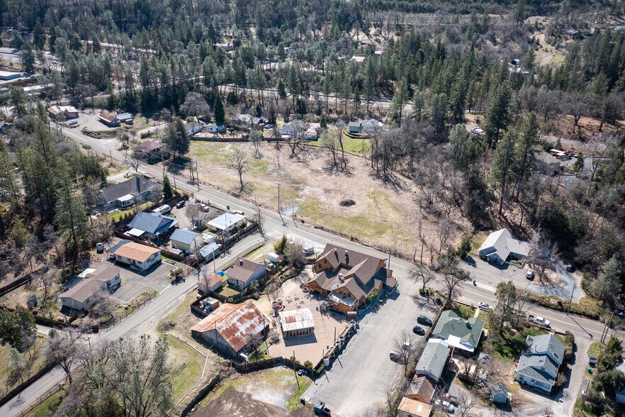 More Photos Of 2021 Smith Flat Rd, Placerville Office For Sale