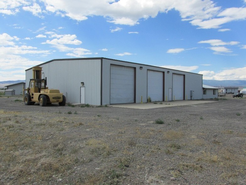 More Photos Of 1760 Gunnison Ave, Delta Warehouse For Sale