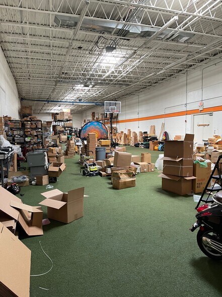 More Photos Of 55 Crescent St, Stamford Warehouse For Sale