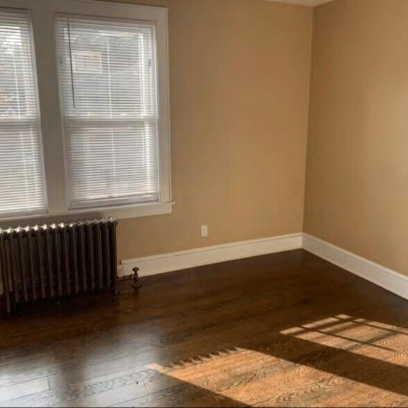 More Photos Of 46 N Fulton Ave, Mount Vernon Apartments For Sale