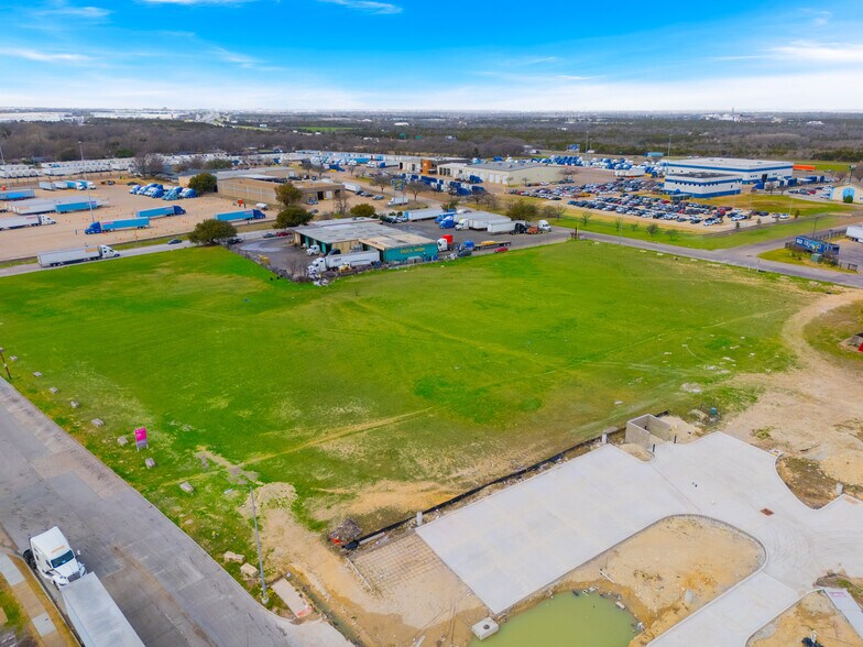 More Photos Of 2525 Motor City Blvd, Dallas Land For Sale