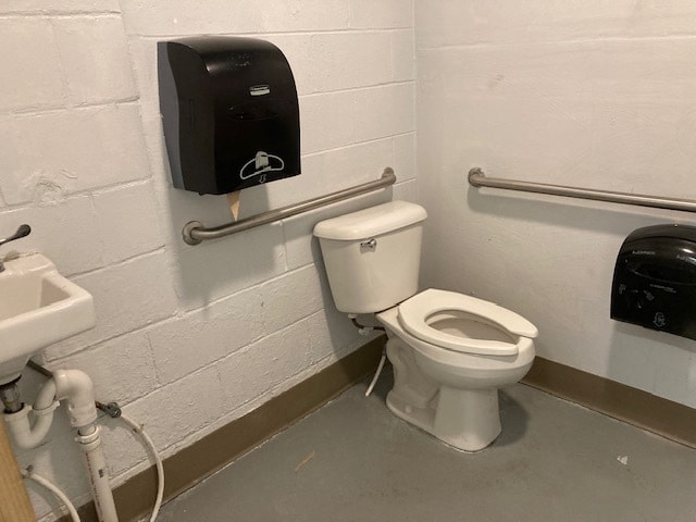 More Photos Of 507 River Rd, Dawson Carwash For Sale