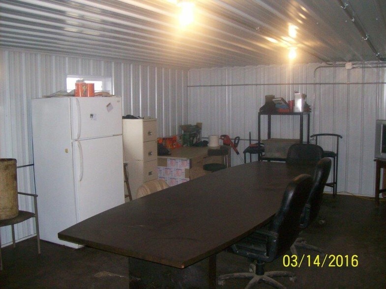 More Photos Of 62805 MN Highway 24, Litchfield Auto Salvage Facility For Sale