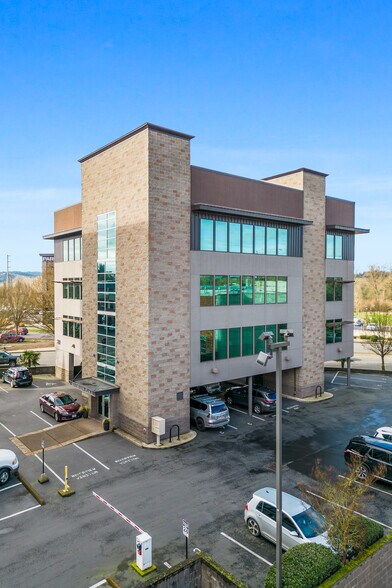 More Photos Of 201 Ferry St SE, Salem Office For Lease