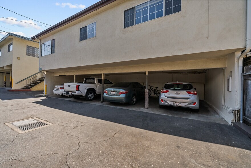 More Photos Of 712 W Doran St, Glendale Apartments For Sale