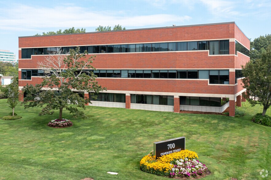 More Photos Of 700 Congress St, Quincy Medical For Lease