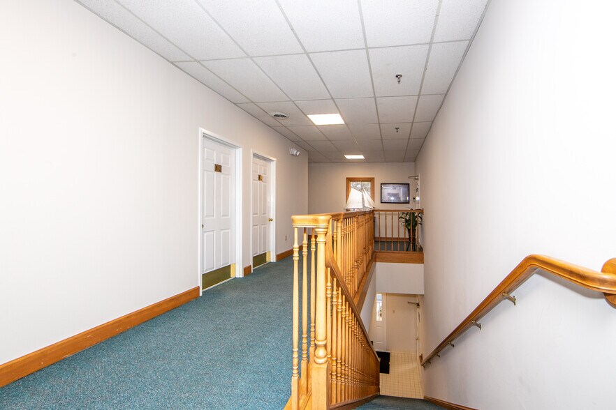 More Photos Of 6501 Mechanicsville Tpke, Mechanicsville Office For Lease