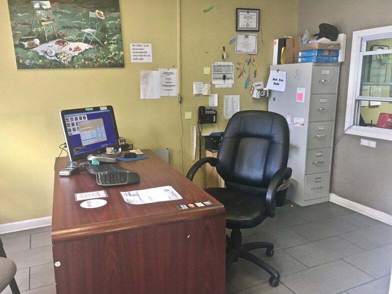 More Photos Of 3797 Lawrenceville Hwy, Tucker General Retail For Sale