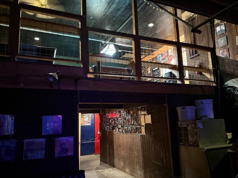 More Photos Of 710 Red River St, Austin Storefront For Lease