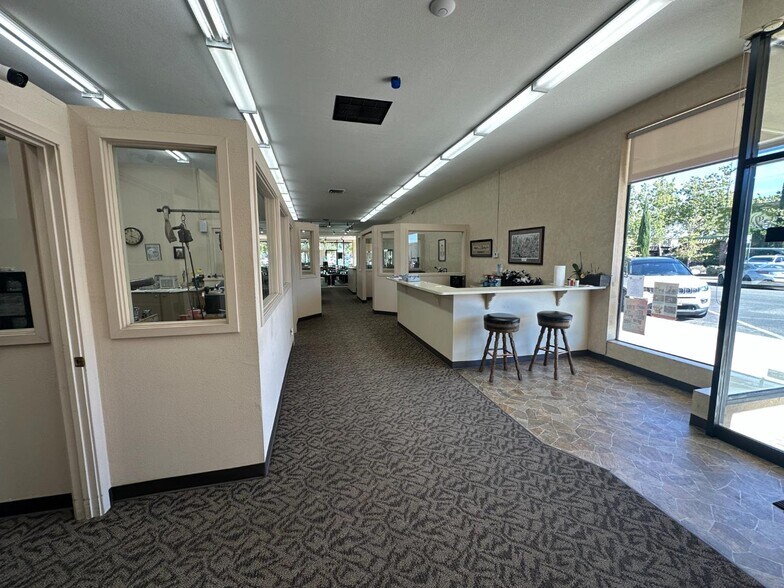 More Photos Of 123-125 S School St, Lodi Storefront For Sale