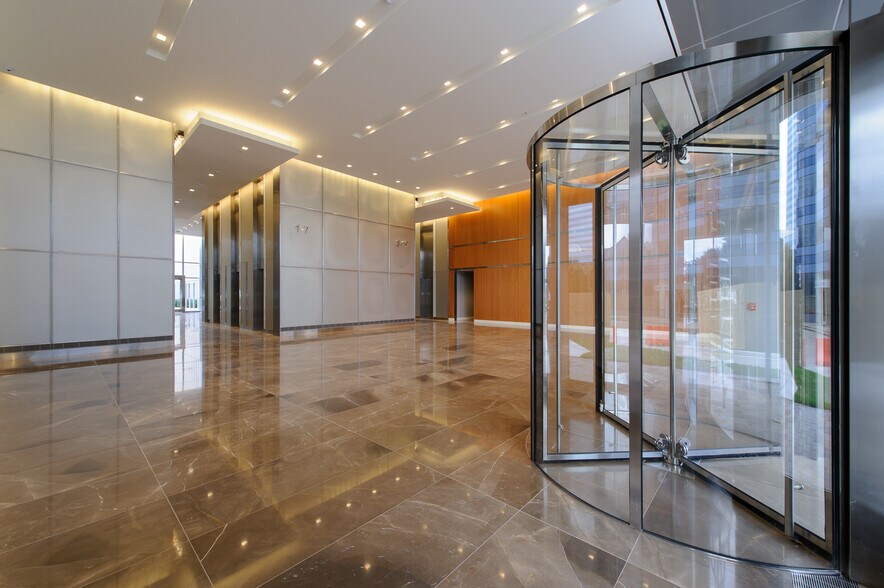 More Photos Of 3737 Buffalo Speedway Ave, Houston Office For Lease