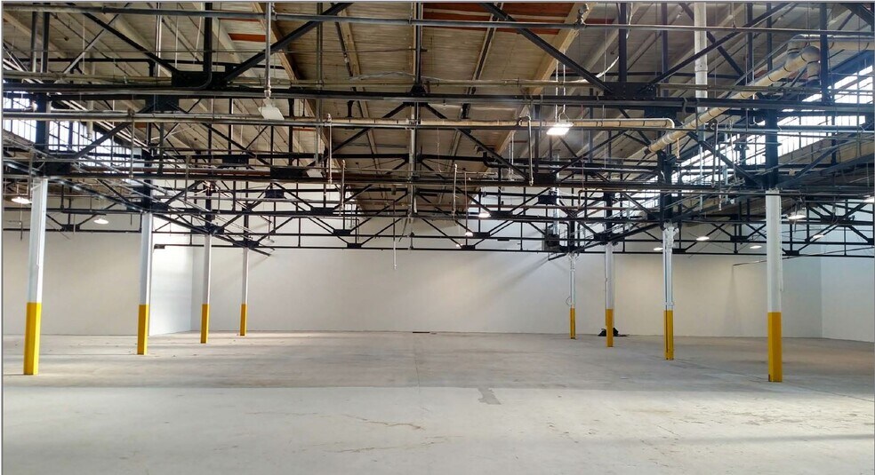 More Photos Of 1210 Stanbridge St, Norristown Warehouse For Lease