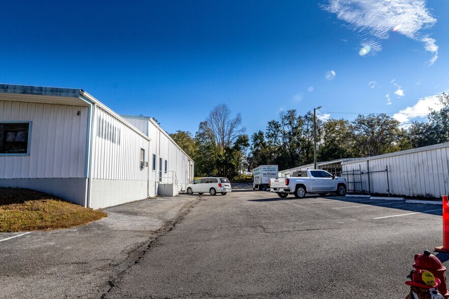 More Photos Of 1350 Ponce De Leon Blvd, Brooksville Warehouse For Sale