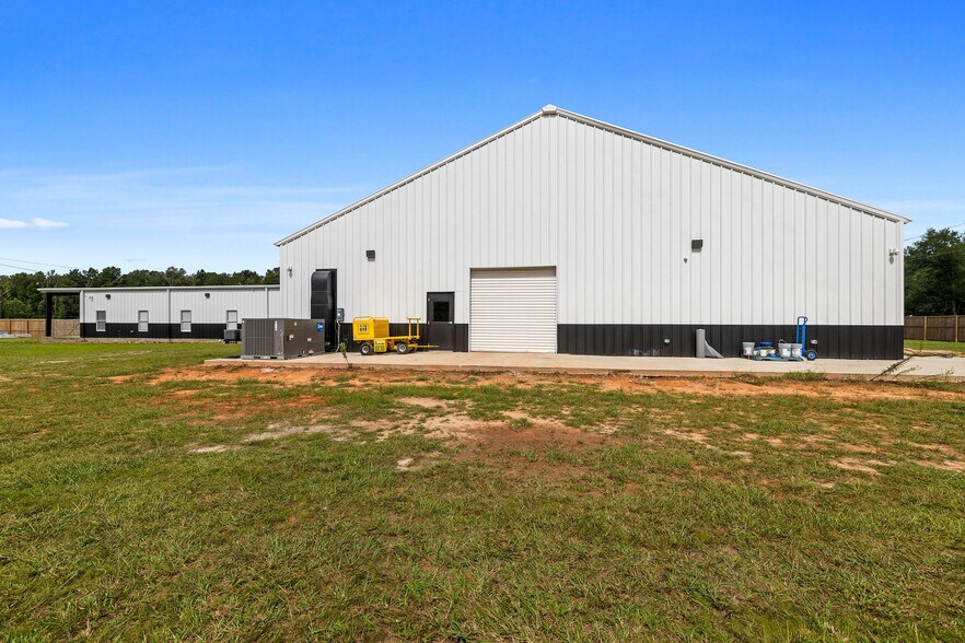 More Photos Of 44530 Hood Rd, Hammond Industrial For Sale
