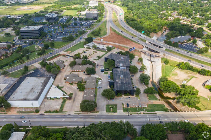 More Photos Of 5500 N Western Ave, Oklahoma City Office For Lease