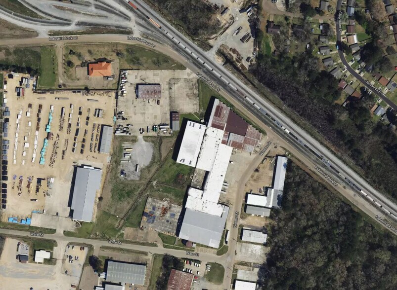 More Photos Of 191 Industrial Park Rd, Pearl Service For Lease