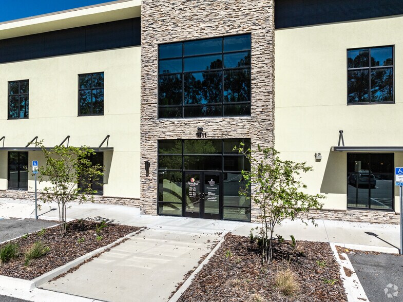 More Photos Of 1811 Blanding Blvd, Middleburg Medical For Lease