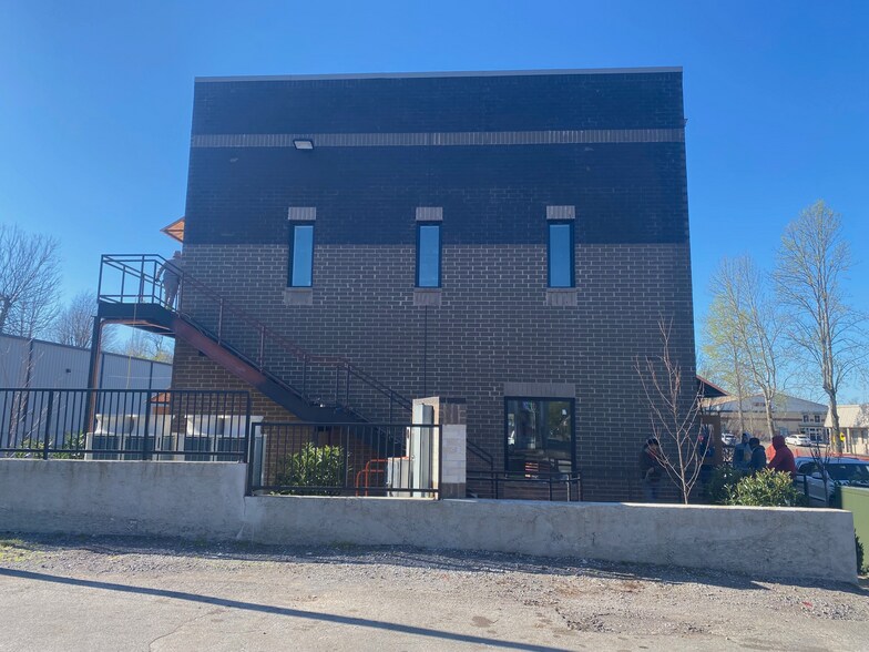 More Photos Of 415 S Maney Ave, Murfreesboro Medical For Lease