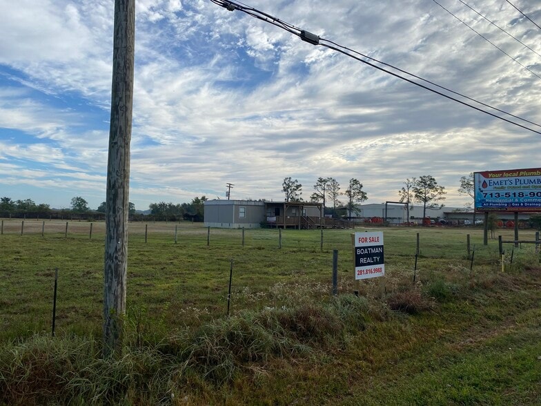 2701 Hwy 6 hwy, Alvin, TX 77511 Land For Sale