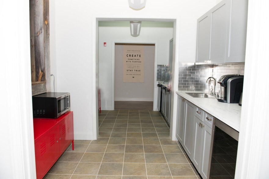 More Photos Of 1830 Peachtree Pky, Cumming Medical For Sale