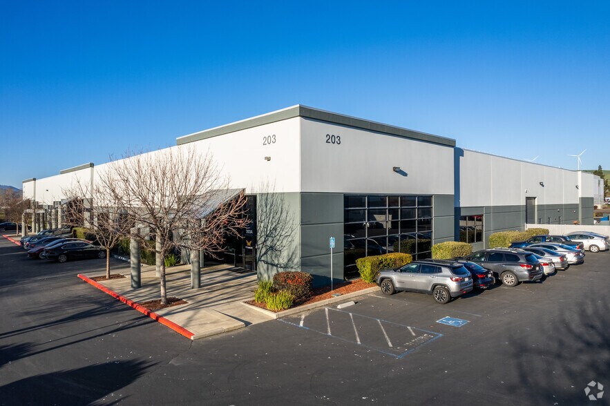 More Photos Of 203 Lawrence Dr, Livermore Light Manufacturing For Lease