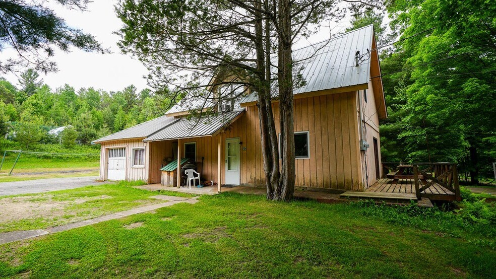 More Photos Of 1616 State Route 30, Tupper Lake Hotel For Sale