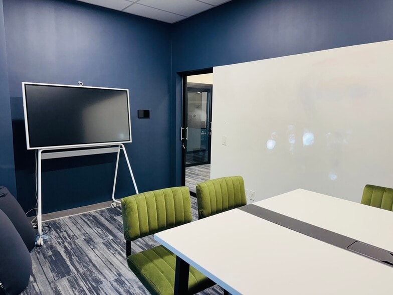 More Photos Of 705 Gold Lake Dr, Folsom Office For Lease