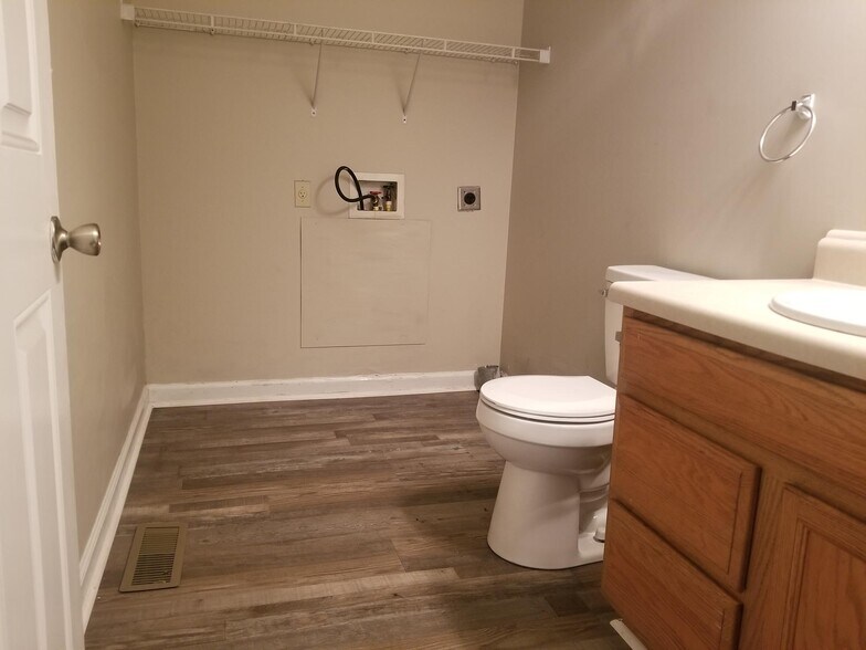 More Photos Of 120 Cloverdale St, Jackson Multifamily For Sale