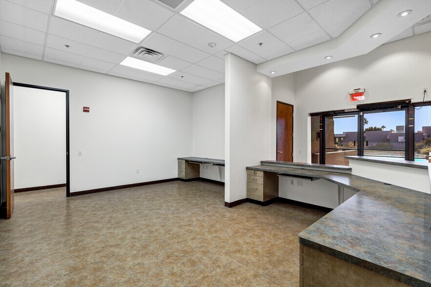 More Photos Of 15405 N 99th Ave, Sun City Medical For Lease