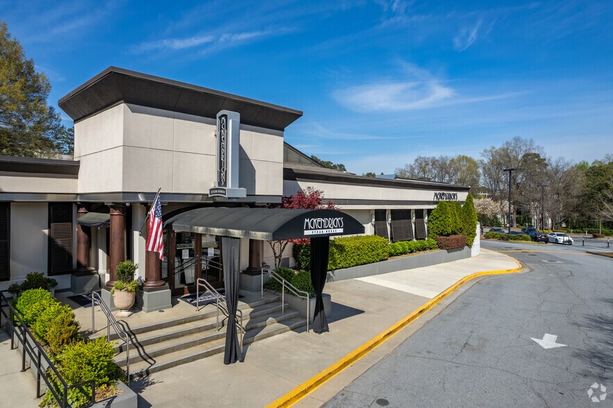 More Photos Of 4505 Ashford Dunwoody Rd NE, Atlanta Freestanding For Lease