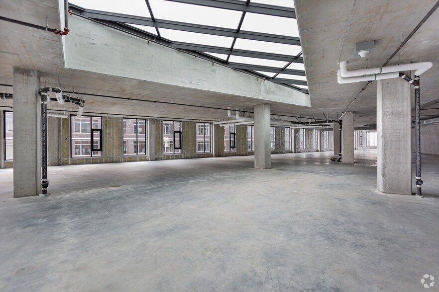 More Photos Of 1250 NW 9th Ave, Portland Office For Lease