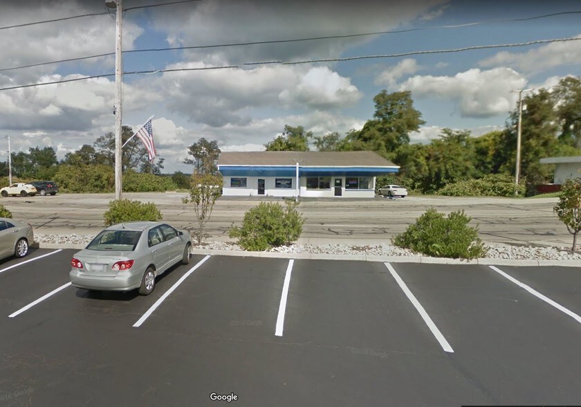 More Photos Of 251-253 Main St, Addyston Freestanding For Sale