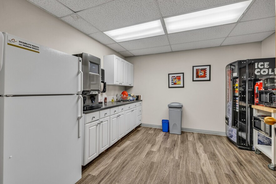 More Photos Of 13791 E Rice Pl, Aurora Office For Sale