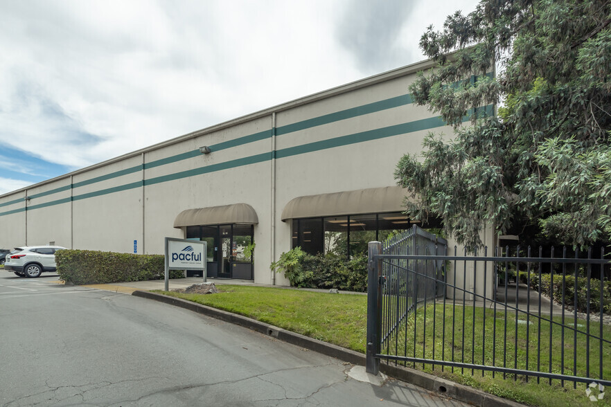 Primary Photo Of 11391 Sunrise Gold Cir, Rancho Cordova Warehouse For Lease