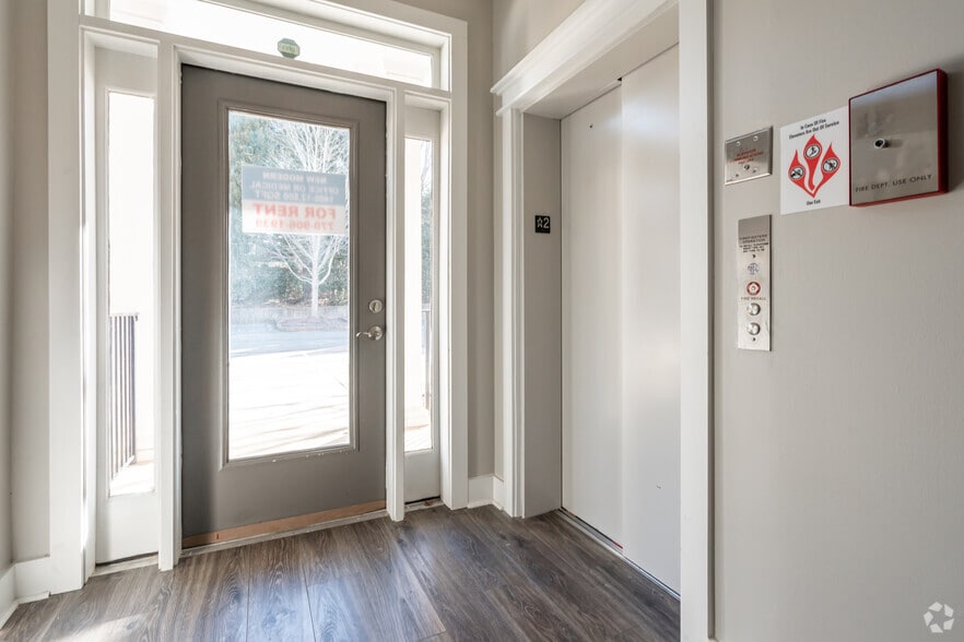 More Photos Of 11700 Atlantis Pl, Alpharetta Office For Lease