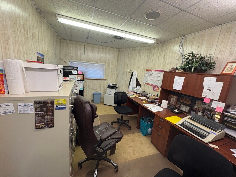 More Photos Of 1391 State Route 66, New Bethlehem Freestanding For Sale