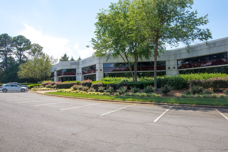 More Photos Of 14201 S Lakes Dr, Charlotte Unknown For Lease