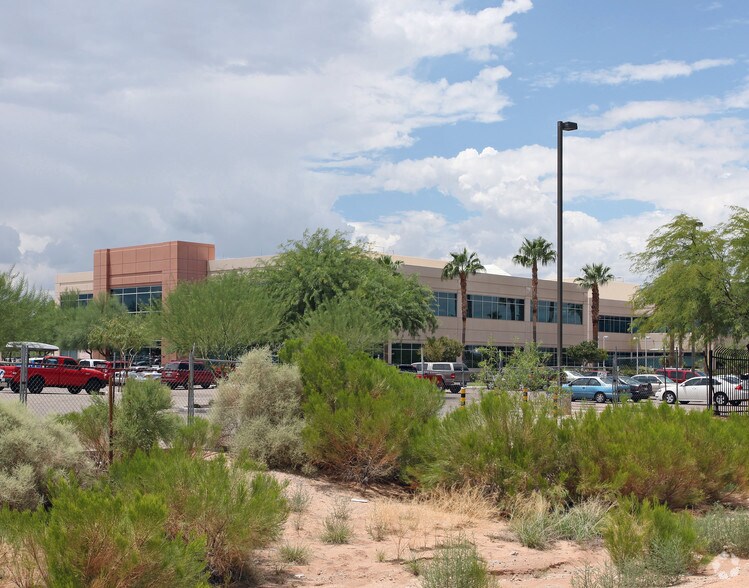 More Photos Of 3350 E Hemisphere Loop, Tucson Office For Sale