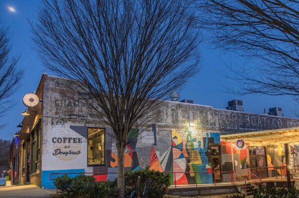 More Photos Of 32 Banks Ave, Asheville Flex For Lease