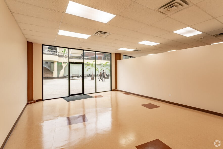 More Photos Of 14002 E 21st St, Tulsa Unknown For Lease