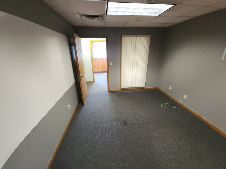 More Photos Of 1690 Elm St, Cumberland Service For Lease