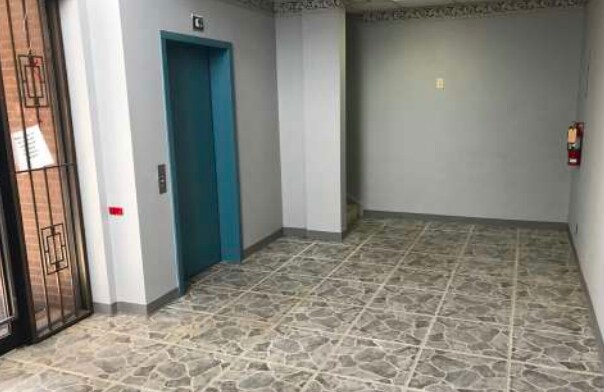 More Photos Of 7850 Culebra Rd, San Antonio Medical For Lease