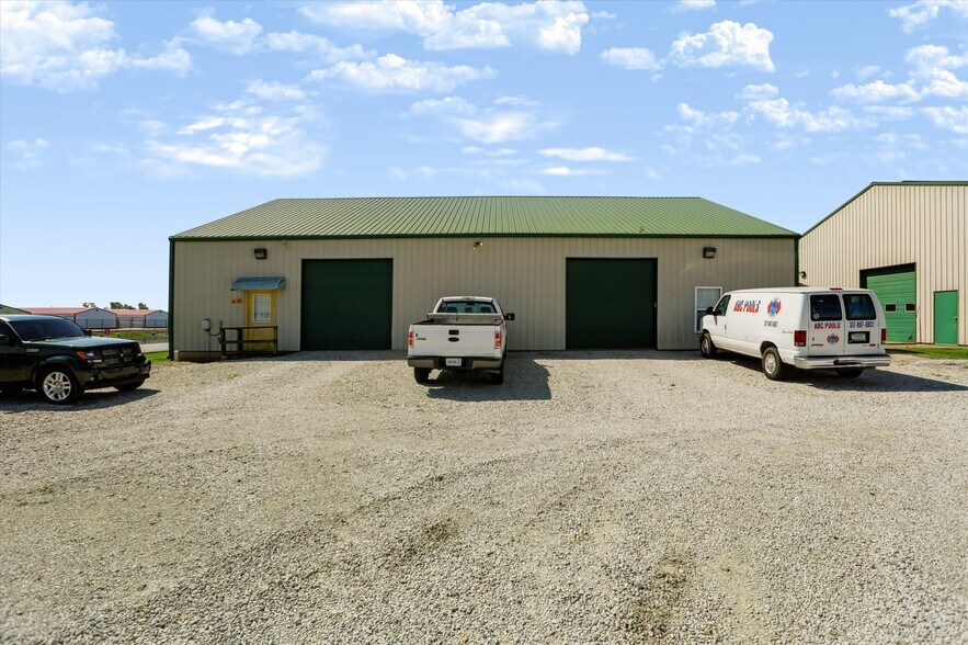 Primary Photo Of 291 E Two Cent Rd, Bargersville Warehouse For Sale