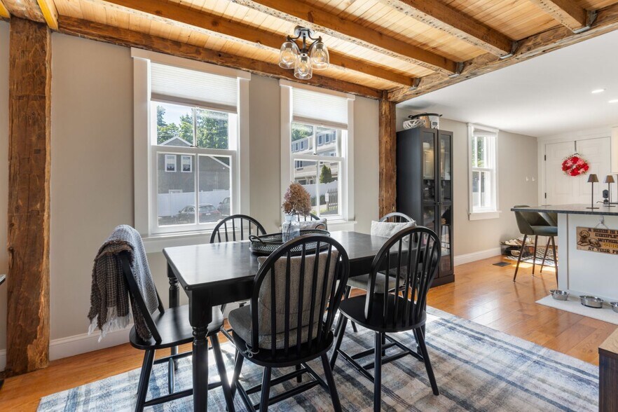More Photos Of 67 North St, Hingham Apartments For Sale