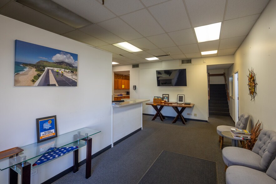 More Photos Of 99-1265 Halawa Valley St, Aiea Warehouse For Lease