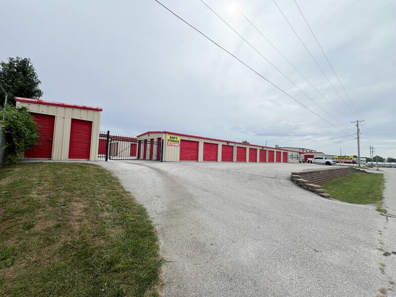 More Photos Of 1342 N Robin St, Nixa Self Storage For Sale