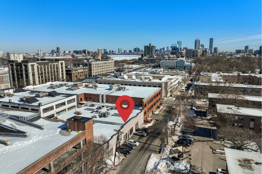 More Photos Of 115 Dummer St, Brookline Flex For Sale