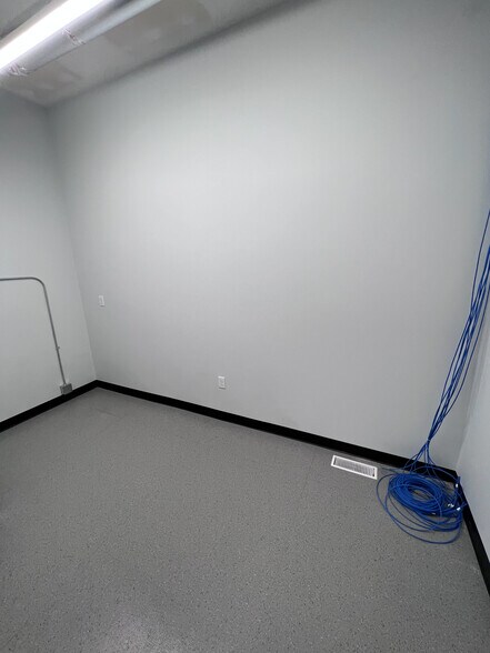 More Photos Of 223 Broadway Ave N, Rochester Office Residential For Sale